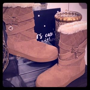 💎Guess boots